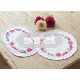 kreuzstichdeckchen veldbloemen met vlinders, wit