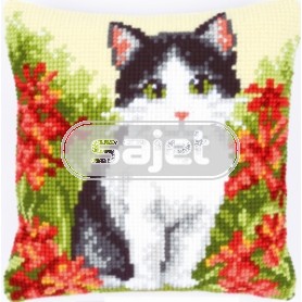 kreuzstichkissen poes in bloemenveld