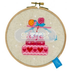 stickpackung lief!, verjaardagstaart met strikjes (incl. stickring)