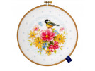 stickpackung pimpelmees met bloemen (incl. stickring)