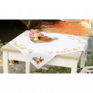 decke paaskuikens, wit mit aida kante